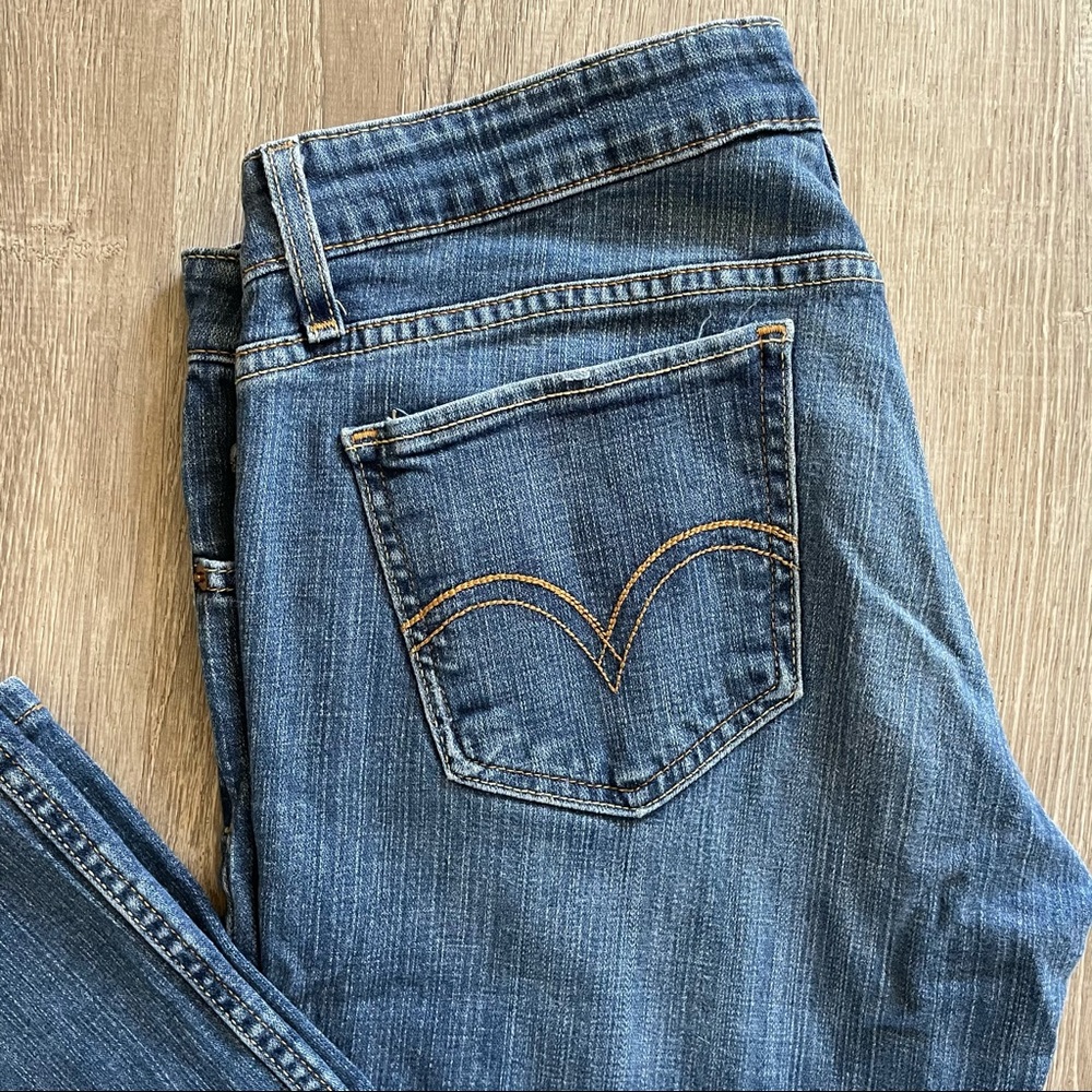 Women’s Levi’s Jeans